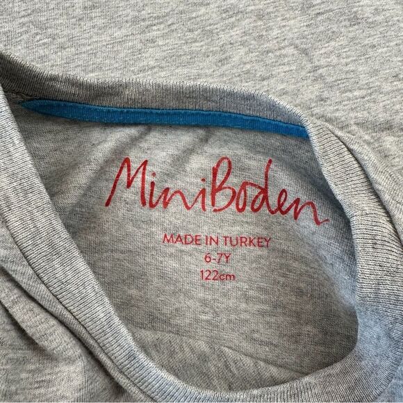 Mini Boden Glow In the Dark Shark Tee Shirt - Picture 4 of 4